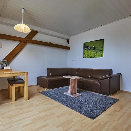 Urlaubsreiterhof Trunk Apartment Igersheim